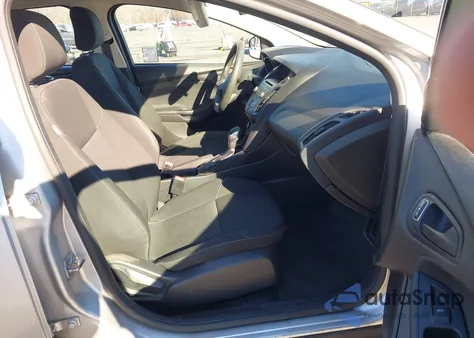 2016 Ford Focus S from USA, damaged, VIN 1FADP3E20GL405556